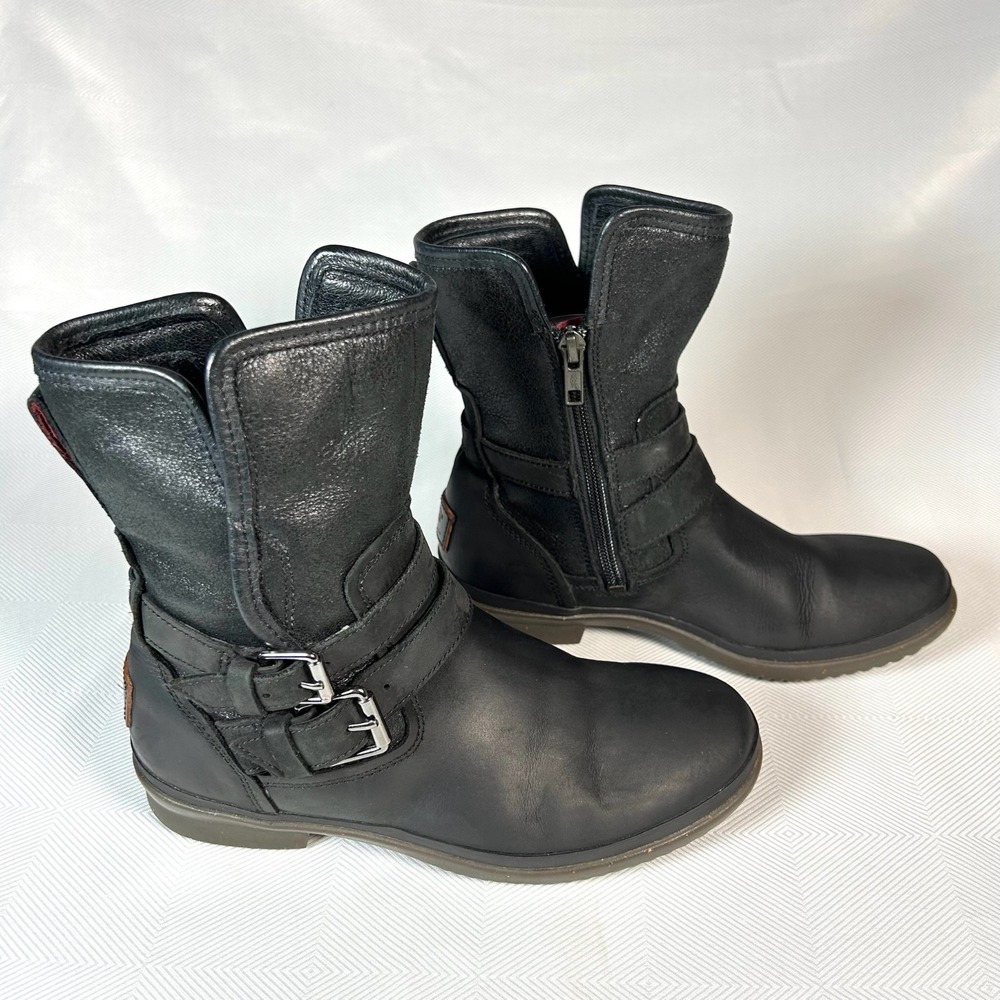 UGG Simmens Leather Waterproof Boots Black Leather Women's Size 6 #1008439